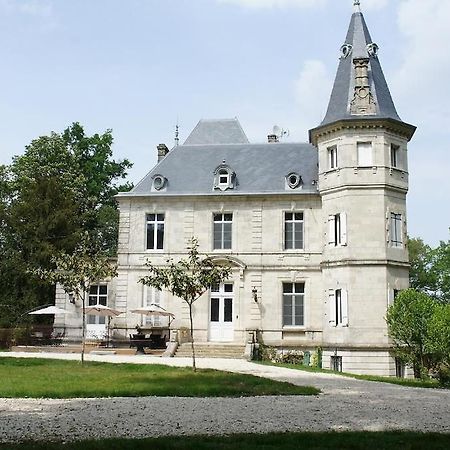 T2 De Charme Dans Un Chateau Layrac Exterior foto